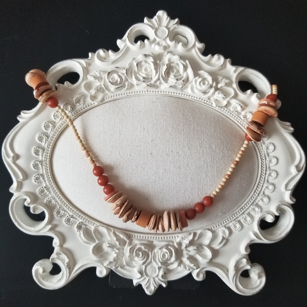 Shell?Bead Necklace in Browns